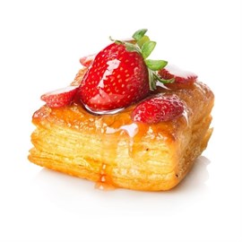 {{photo.Alt || photo.Description || 'Слойка с клубникой'}}